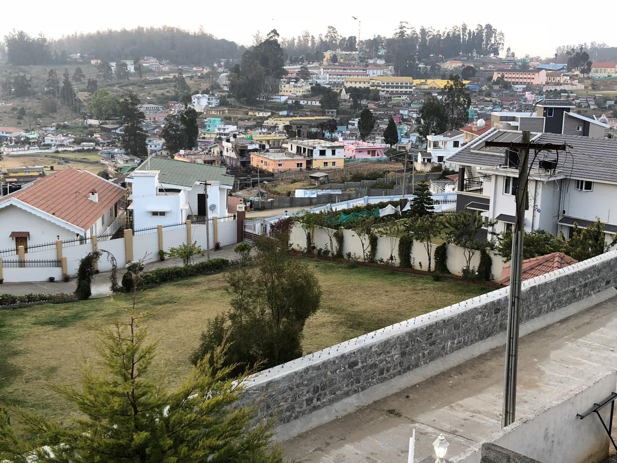 Aanvis Inn Ooty Exterior foto